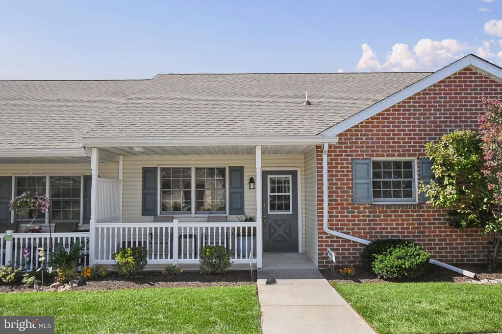 2461 E HIGH ST, Pottstown, PA 19464 — exterior