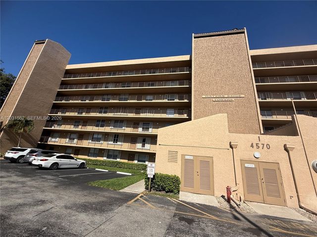 4570 NW 18th Avenue 506, Deerfield Beach, FL 33064