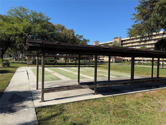 4570 NW 18th Avenue 506, Deerfield Beach, FL 33064