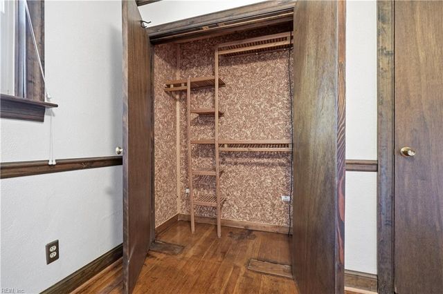 404 Callis RD, Portsmouth, VA 23701