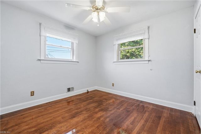 404 Callis RD, Portsmouth, VA 23701