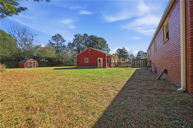 404 Callis RD, Portsmouth, VA 23701