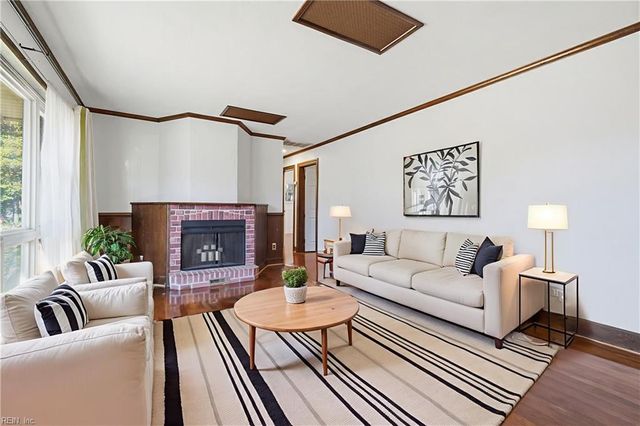 404 Callis RD, Portsmouth, VA 23701