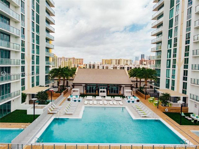 330 Sunny Isles Blvd 5-1004, Sunny Isles Beach, FL 33160