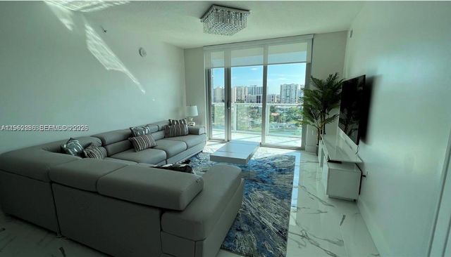 330 Sunny Isles Blvd 5-1004, Sunny Isles Beach, FL 33160
