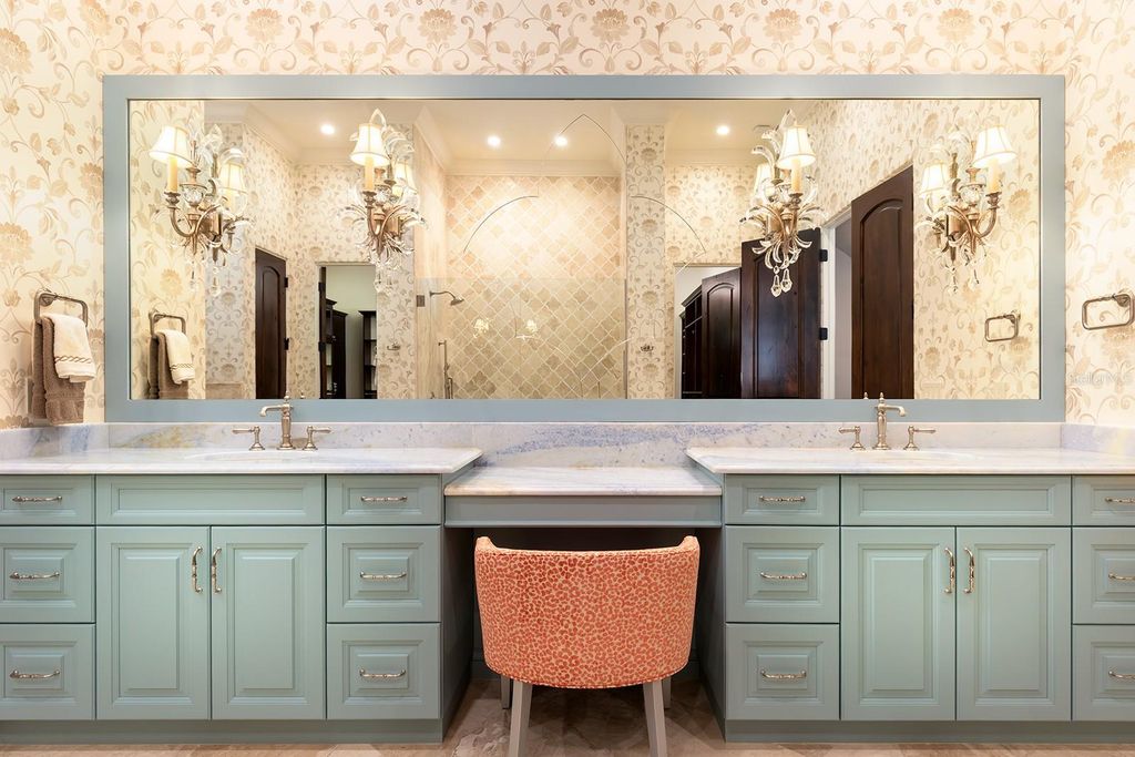 Image 39 of property listing at 9144 ISLEWORTH GARDENS DRIVE, Windermere, FL 34786