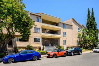 10757 Hortense Street 210, Toluca Lake, CA 91602