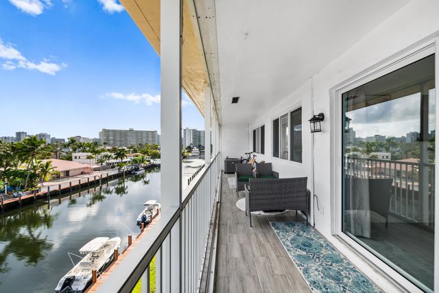 2841 NE 33rd Court 403, Fort Lauderdale, FL 33306