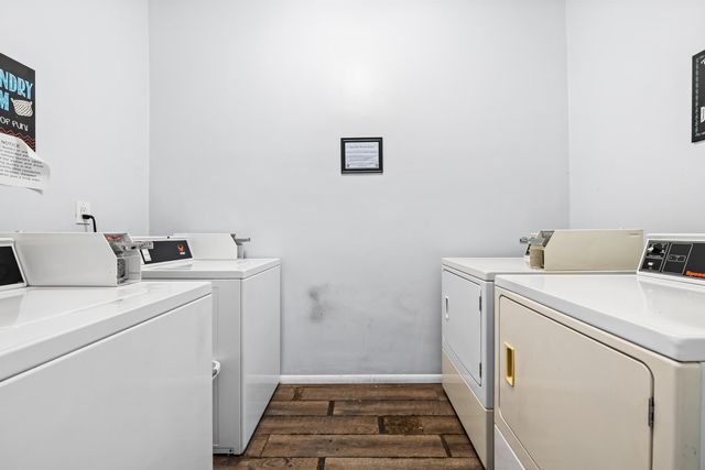 2841 NE 33rd Court 403, Fort Lauderdale, FL 33306