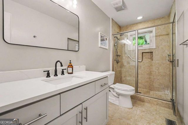 2311 Cumberland Drive SE, Smyrna, GA 30080