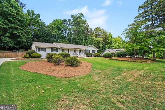 2311 Cumberland Drive SE, Smyrna, GA 30080