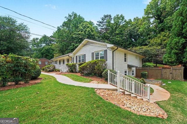 2311 Cumberland Drive SE, Smyrna, GA 30080