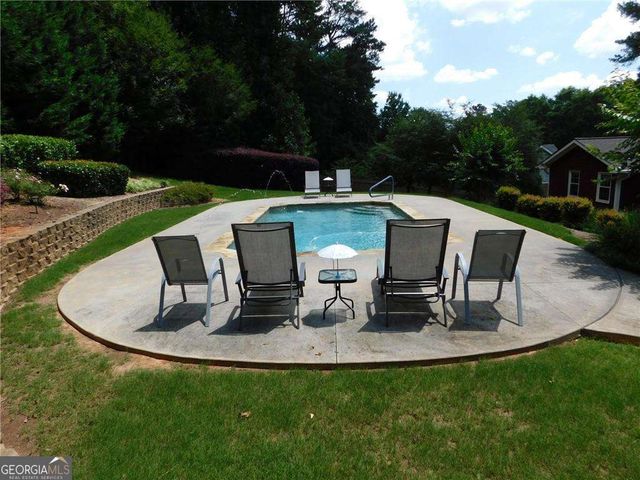 2311 Cumberland Drive SE, Smyrna, GA 30080