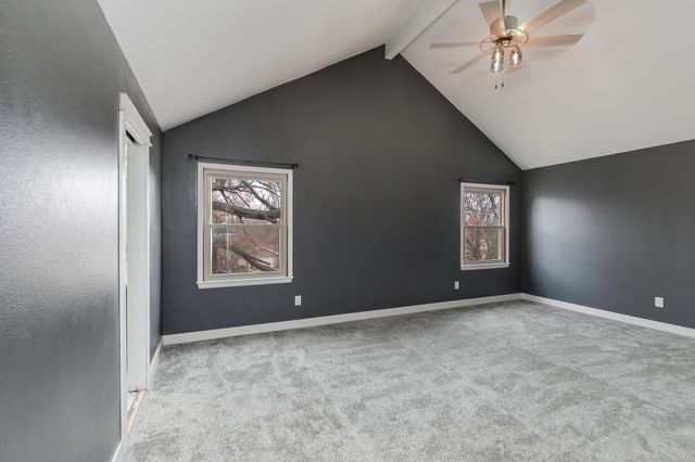 1315 S Oak Run Place, Springfield, MO 65809