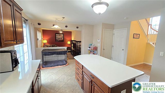 4513 Troxell Drive, Whitehall, PA 18052