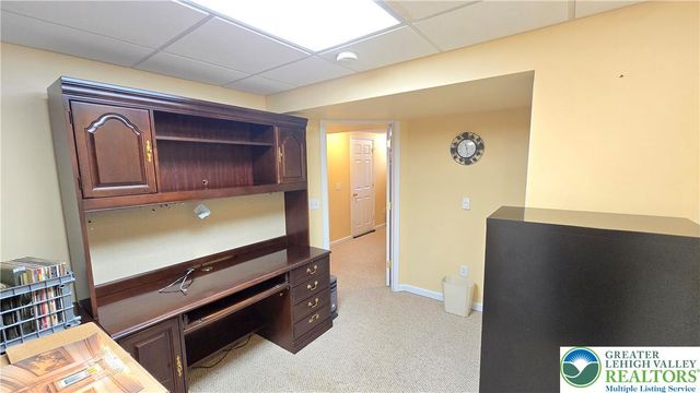 4513 Troxell Drive, Whitehall, PA 18052