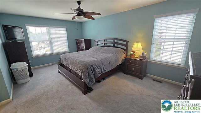 4513 Troxell Drive, Whitehall, PA 18052