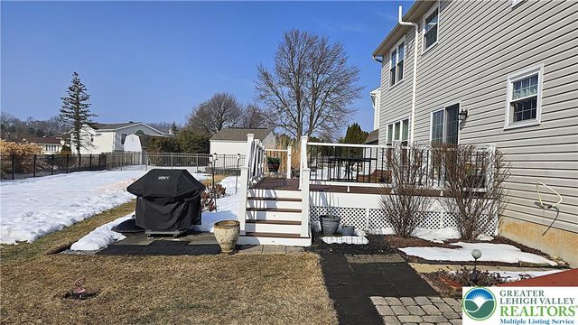 4513 Troxell Drive, Whitehall, PA 18052