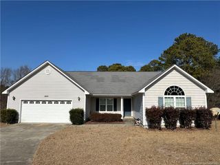 2401 Camp Lejeune Court, Hope Mills, NC 28348