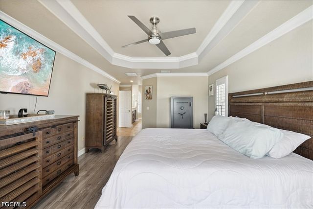 1726 NW 2 TER, Cape Coral, FL 33993