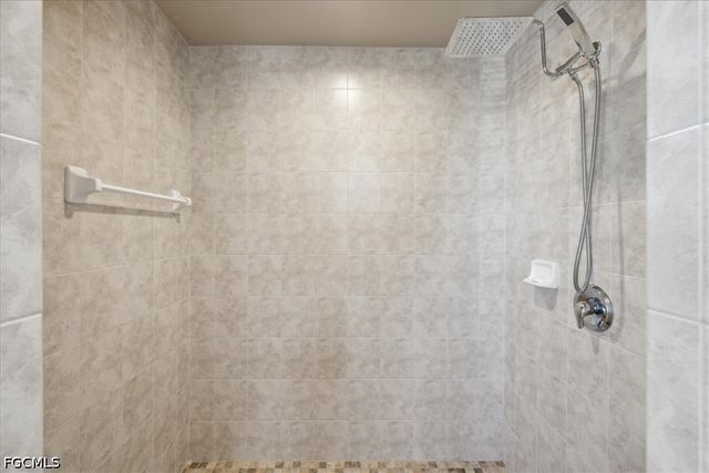 1726 NW 2 TER, Cape Coral, FL 33993