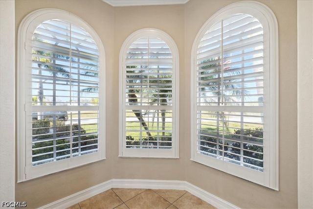 1726 NW 2 TER, Cape Coral, FL 33993