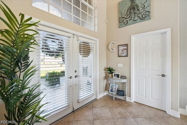 1726 NW 2 TER, Cape Coral, FL 33993