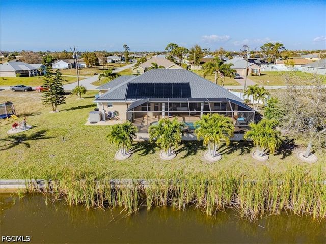 1726 NW 2 TER, Cape Coral, FL 33993