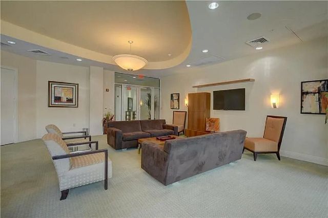 401 SW 4th Avenue 906, Fort Lauderdale, FL 33315