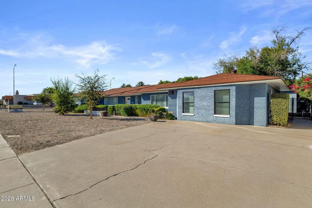 140 W UNIVERSITY Drive, Mesa, AZ 85201 — photo 3