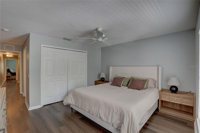 9516 CHARLESBERG DRIVE, Tampa, FL 33635