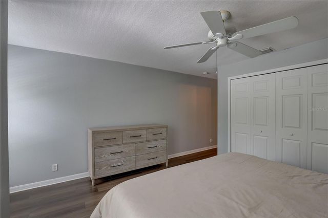 9516 CHARLESBERG DRIVE, Tampa, FL 33635