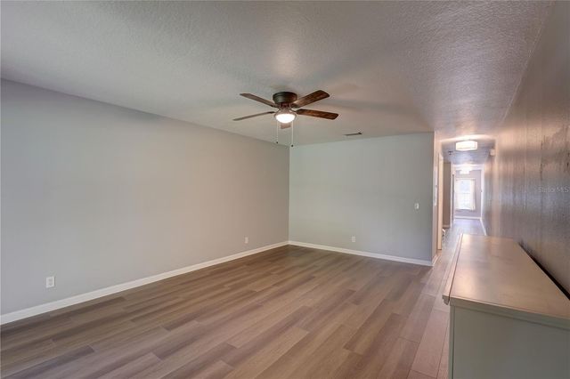 9516 CHARLESBERG DRIVE, Tampa, FL 33635