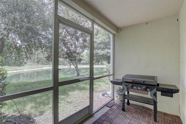 9516 CHARLESBERG DRIVE, Tampa, FL 33635