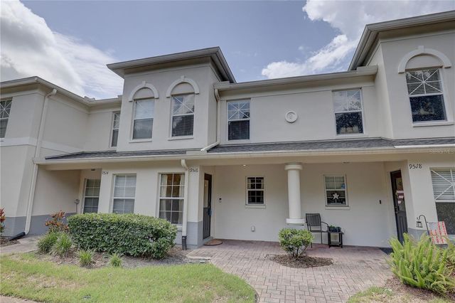 9516 CHARLESBERG DRIVE, Tampa, FL 33635
