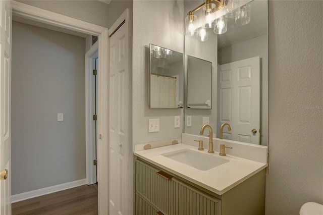 9516 CHARLESBERG DRIVE, Tampa, FL 33635