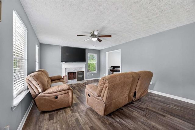 234 Hudson Cir, Douglasville, GA 30134