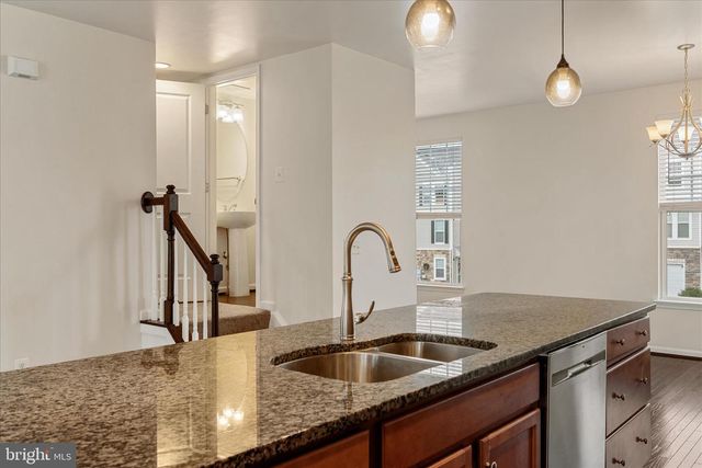 109 SEQUOIA DR, Winchester, VA 22602