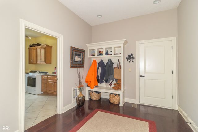 154 Hidden Glen Drive, Greenfield, IN 46140