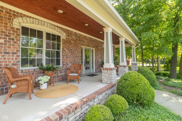 154 Hidden Glen Drive, Greenfield, IN 46140