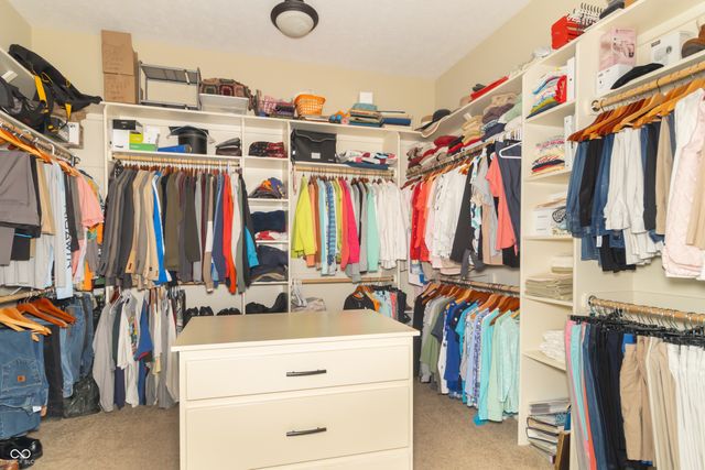 154 Hidden Glen Drive, Greenfield, IN 46140