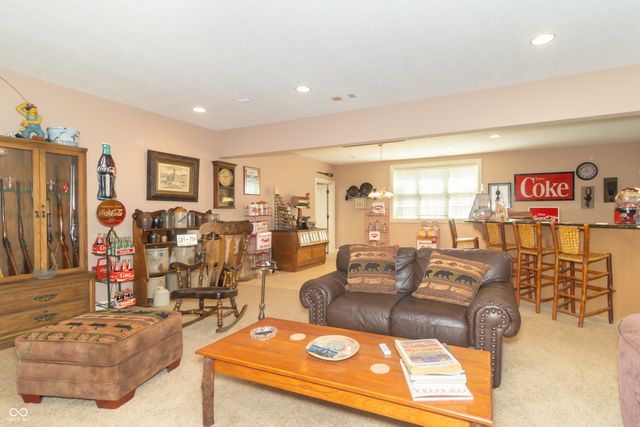 154 Hidden Glen Drive, Greenfield, IN 46140
