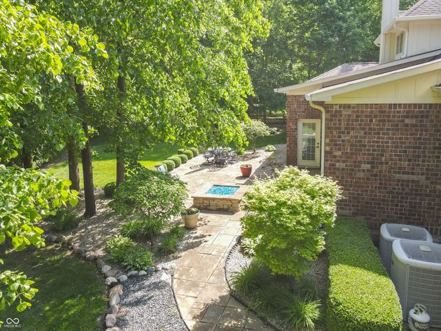 154 Hidden Glen Drive, Greenfield, IN 46140