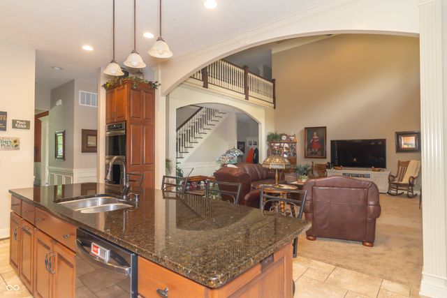 154 Hidden Glen Drive, Greenfield, IN 46140