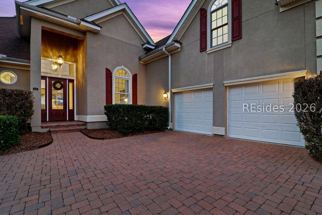 102 Hampton Hall Blvd, Bluffton, SC 29910