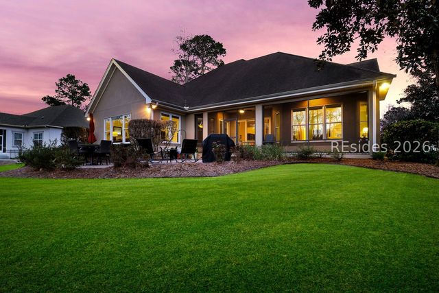 102 Hampton Hall Blvd, Bluffton, SC 29910