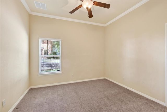 1400 Lewis Drive, Kaufman, TX 75142