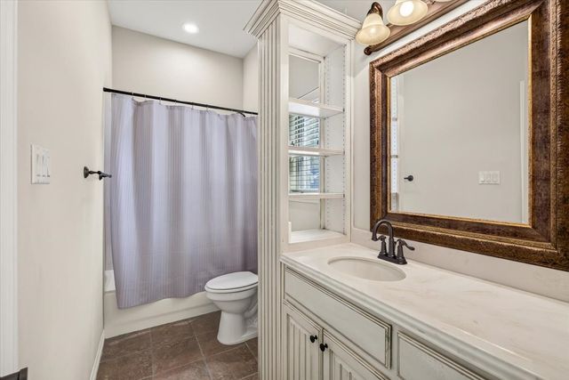 1400 Lewis Drive, Kaufman, TX 75142