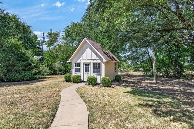 1400 Lewis Drive, Kaufman, TX 75142