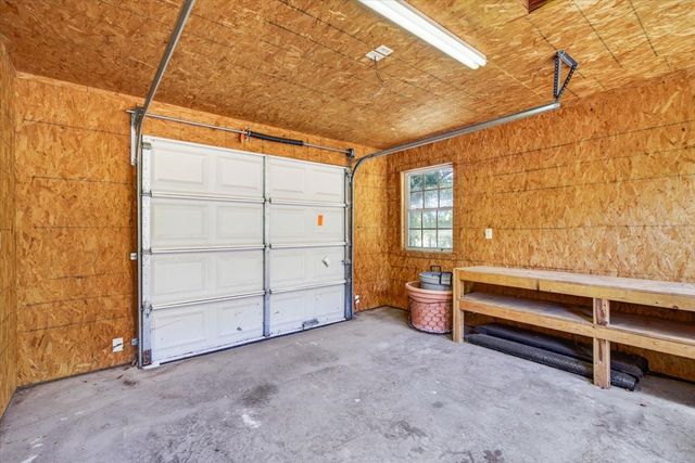 1400 Lewis Drive, Kaufman, TX 75142